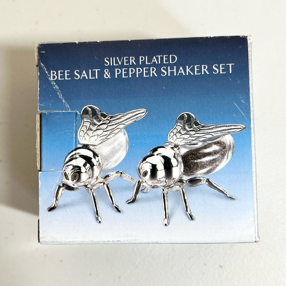 NIB Godinger Silver Art Silver Plated Bee Salt & Pepper Shaker Set
